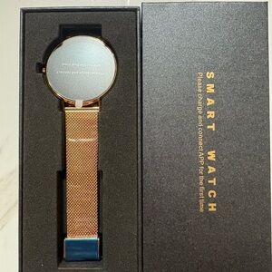 Elegant & Smart – Women’s Smartwatches